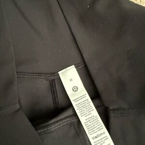 Lululemon Black Align skirt - Classic High-Rise